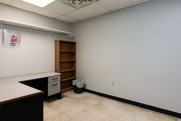 3100 N 1st St, Bloomfield, NM 87413